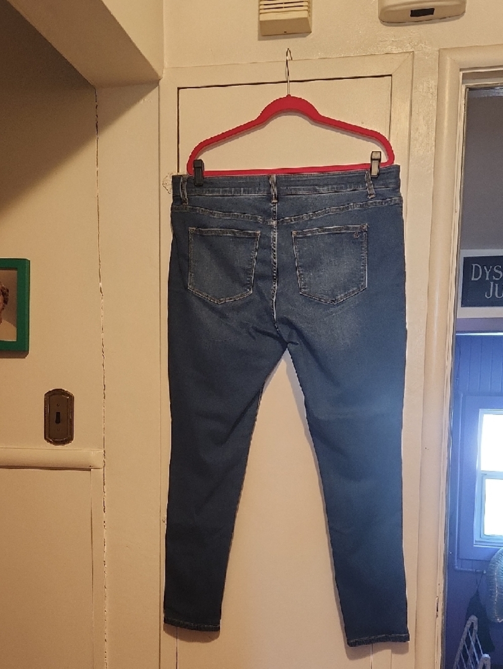 🔥LuLaRoe Women's Medium Blue Skinny Jeans - Picture 4 of 4